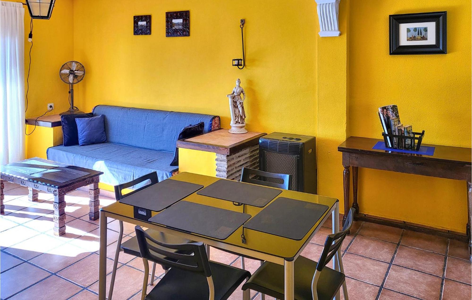 2 Bedroom Cozy Apartment In El Campello Ngoại thất bức ảnh