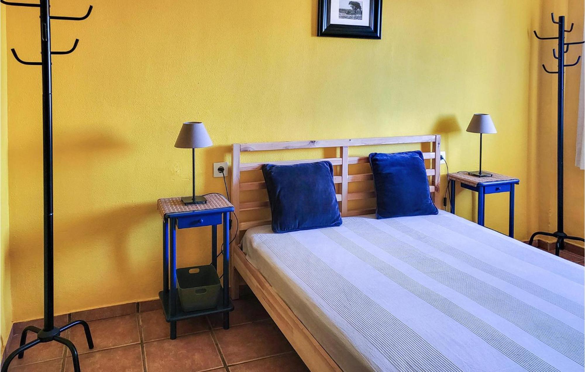 2 Bedroom Cozy Apartment In El Campello Ngoại thất bức ảnh
