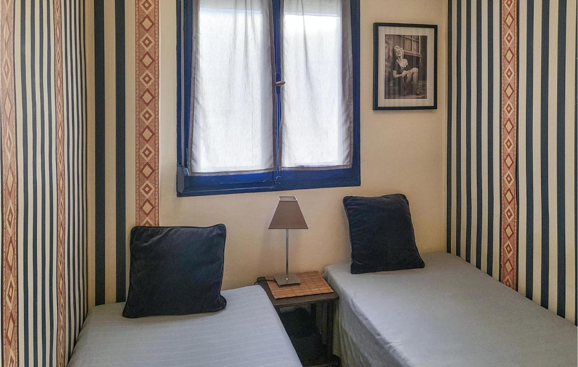 2 Bedroom Cozy Apartment In El Campello Ngoại thất bức ảnh